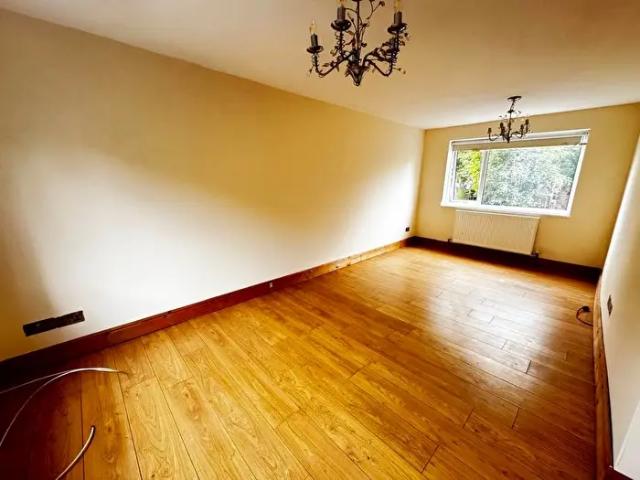 2 Bedroom Semi Detached House To Rent In Bowhill Way, Leicester, Leicestershire, LE5