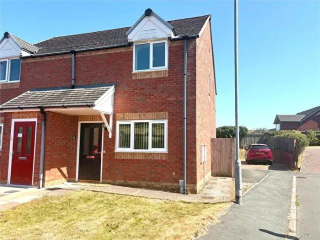 2 Bedroom Semi Detached House To Rent In Brynmor Close, Newtown, Powys, SY16