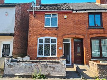 2 Bedroom Semi Detached House To Rent In Crescent Road, Hugglescote, LE67