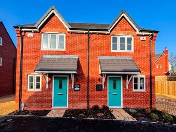 2 Bedroom Semi Detached House To Rent In Edwin Gee Road, Kenilworth, CV8