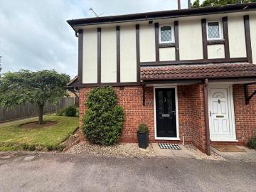 2 Bedroom Semi Detached House To Rent In Glenmore Drive, Coventry, CV6