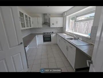 2 Bedroom Semi Detached House To Rent In Heol Cefni, Swansea, SA6
