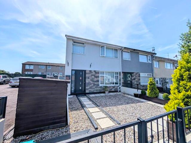 2 Bedroom Semi Detached House To Rent In Heol Treferig, Beddau, Pontypridd, CF38