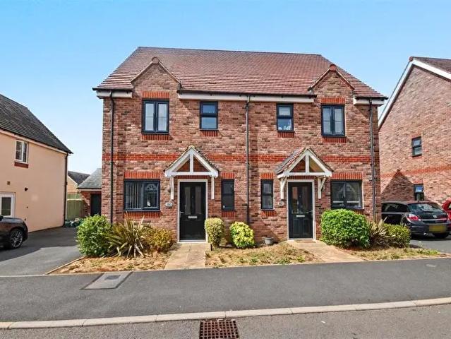 2 Bedroom Semi Detached House To Rent In Holdenby Drive, Corby, NN17