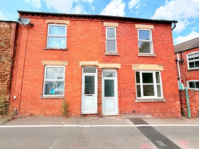 2 Bedroom Semi Detached House To Rent In Jacksons Lane, Wellingborough, NN8