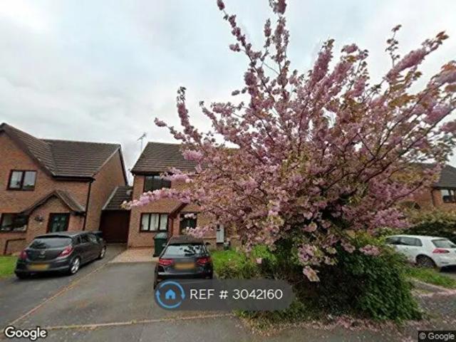2 Bedroom Semi Detached House To Rent In Lindale Close, Gamston, Nottingham, NG2