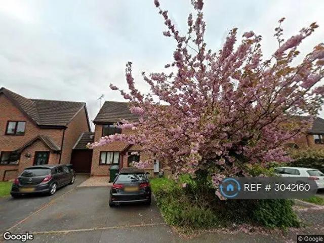 2 Bedroom Semi Detached House To Rent In Lindale Close, Gamston, Nottingham, NG2