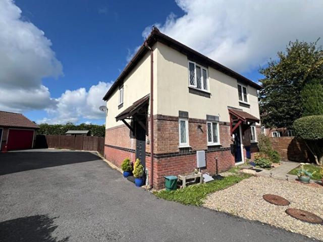 2 Bedroom Semi Detached House To Rent In Plas Y Ddol, Johnstown, Carmarthen, SA31