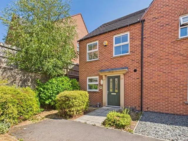 2 Bedroom Semi Detached House To Rent In Queen Elizabeth Road, Nuneaton, CV10