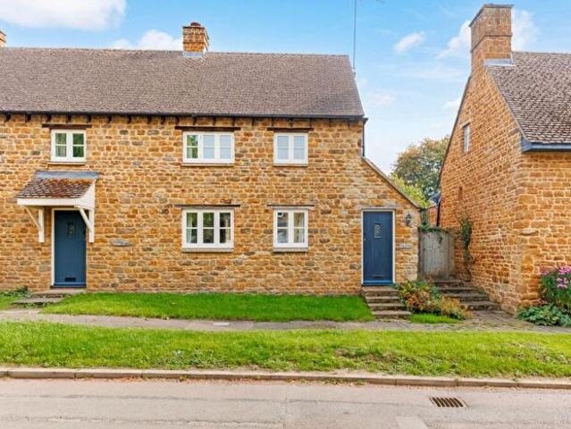 2 Bedroom Semi Detached House To Rent In Wroxton Lane Horley, OX15