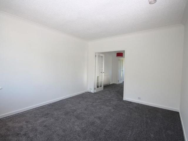 2 bedroom semi detached house to rent