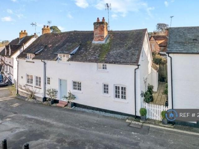 2 bedroom semi detached house to rent