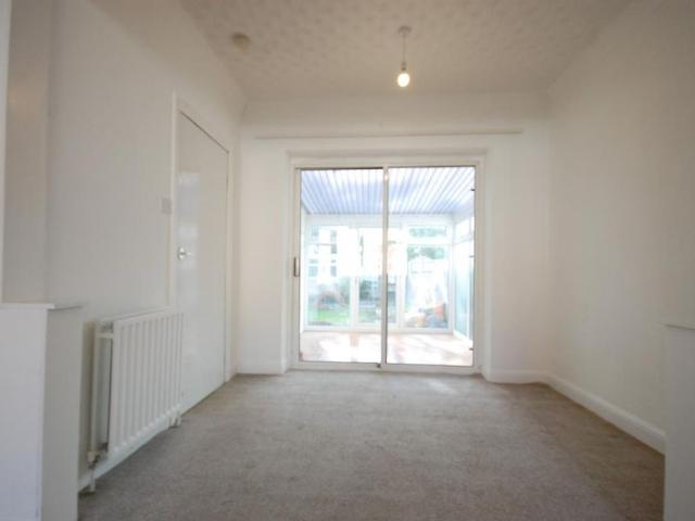 2 bedroom semi detached house to rent