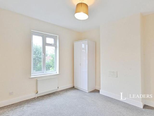 2 bedroom semi detached house to rent