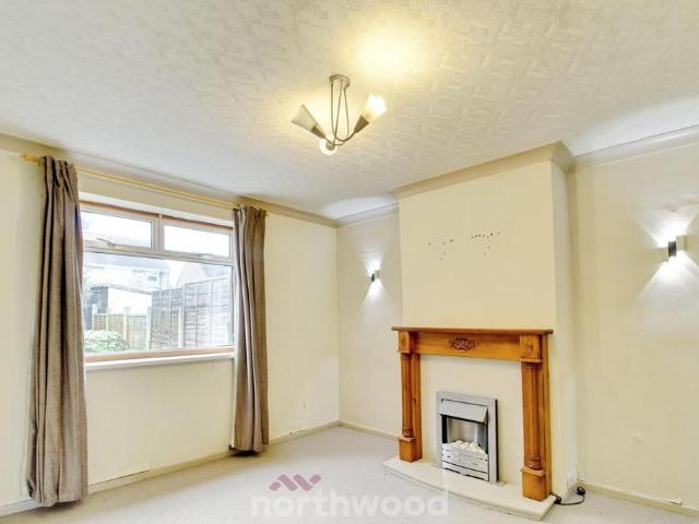 2 bedroom semi detached house to rent