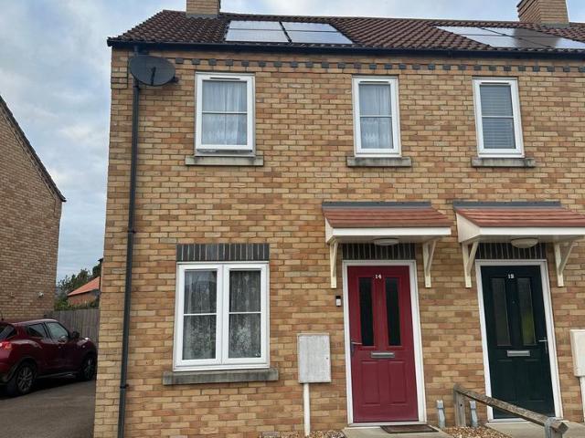 2 bedroom semi detached house to rent