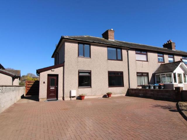2 bedroom semi detached house to rent