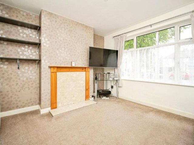 2 bedroom semi detached house to rent