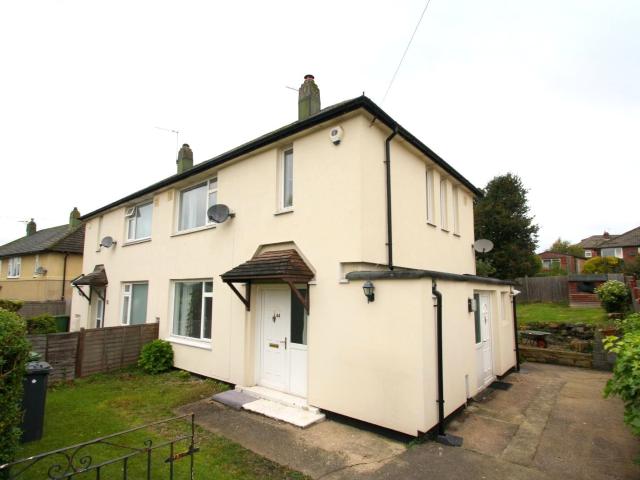 2 bedroom semi detached house to rent