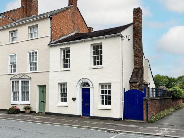 2 bedroom semi detached house to rent