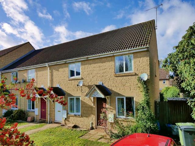 2 bedroom semi detached house to rent