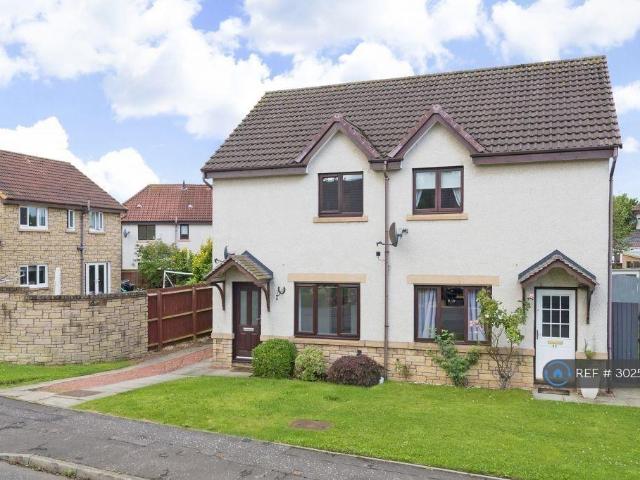 2 bedroom semi detached house to rent