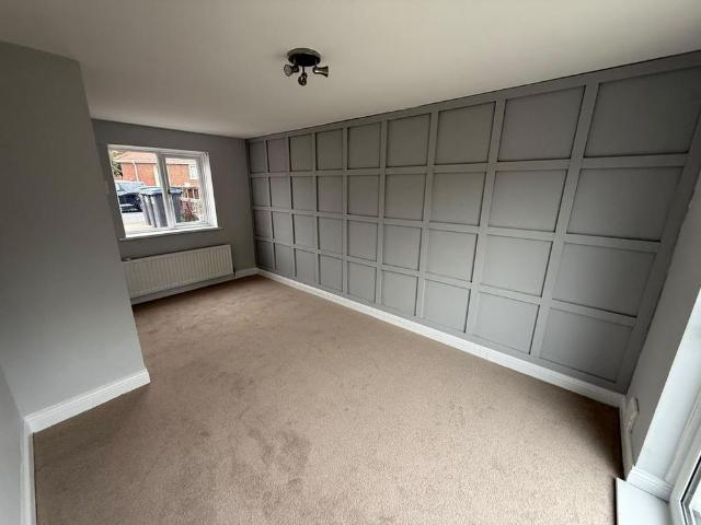 2 bedroom semi detached house to rent
