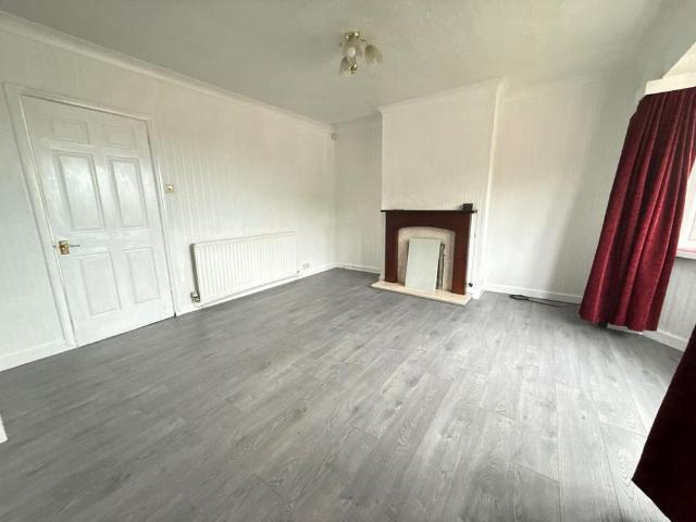 2 bedroom semi detached house to rent