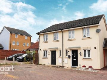 2 bedroom semi detached house to rent