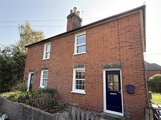 2 bedroom semi detached house to rent