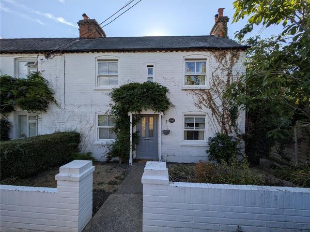 2 bedroom semi detached house to rent