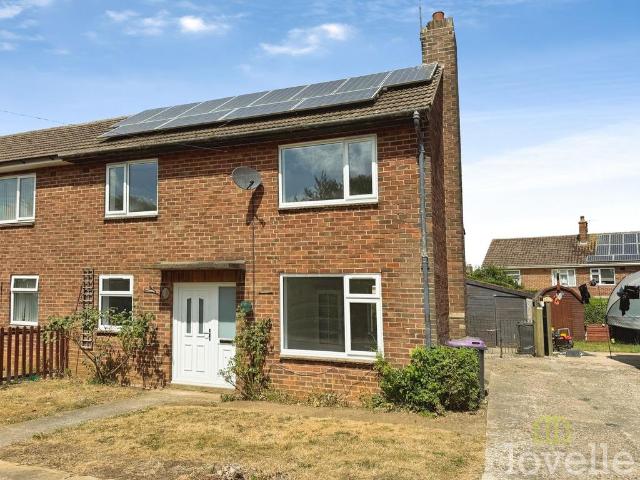 2 bedroom semi detached house to rent