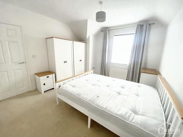 2 bedroom semi detached house to rent