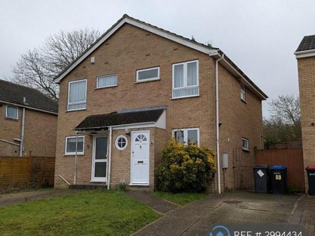 2 bedroom semi detached house to rent