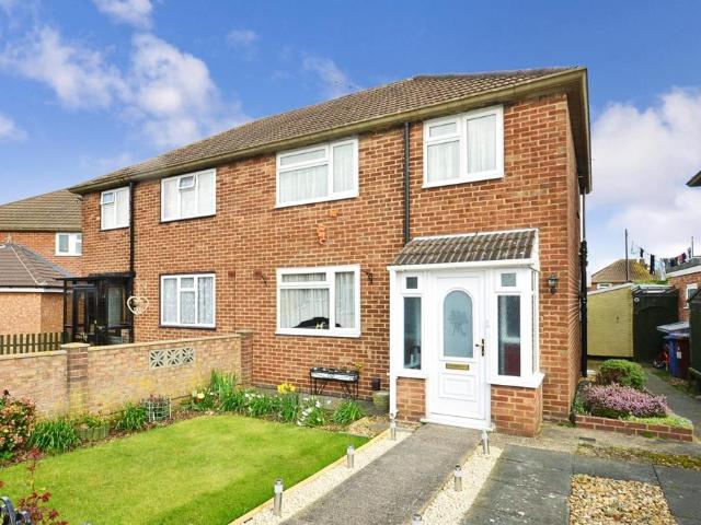 2 bedroom semi detached house to rent