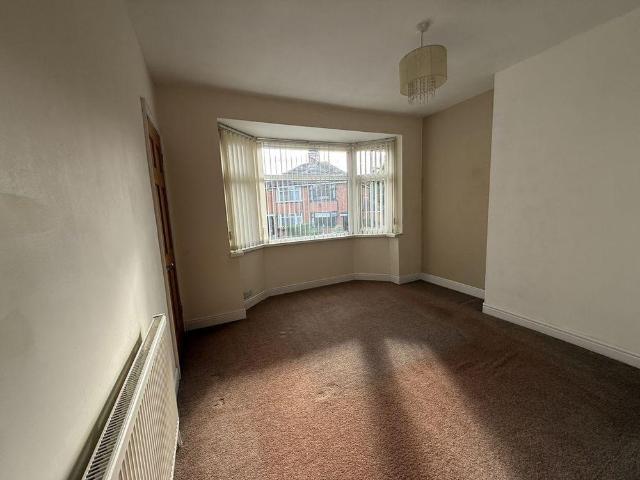 2 bedroom semi detached house to rent