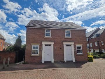 2 bedroom semi detached house to rent