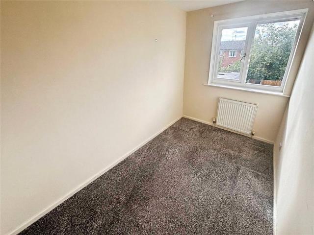 2 bedroom semi detached house to rent
