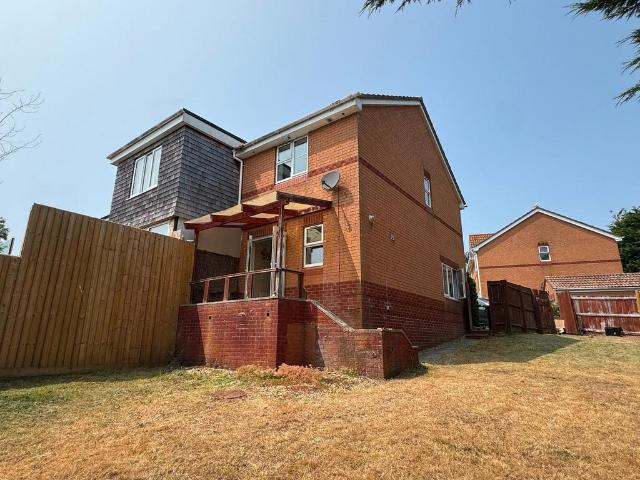 2 bedroom semi detached house to rent