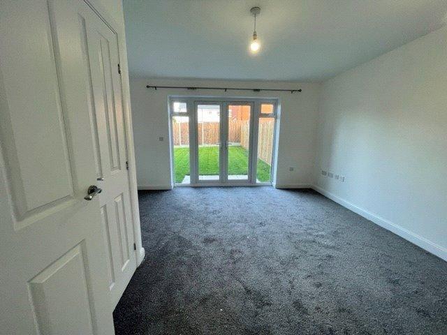 2 bedroom semi detached house to rent