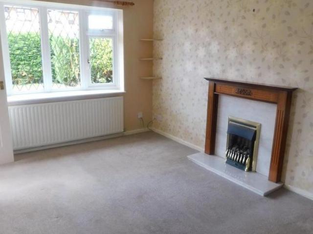 2 bedroom semi detached house to rent