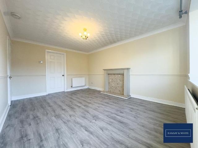 2 bedroom semi detached house to rent
