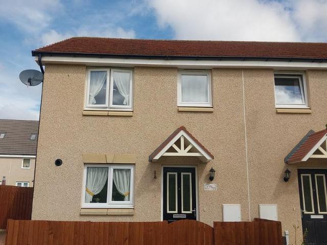 2 bedroom semi detached house to rent