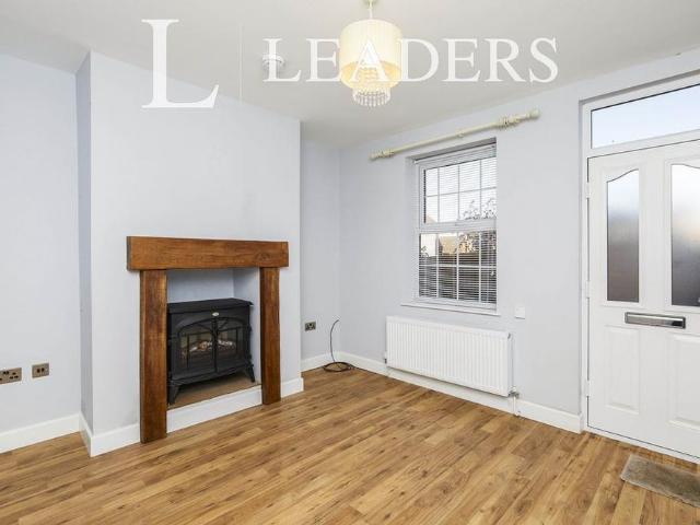 2 bedroom semi detached house to rent