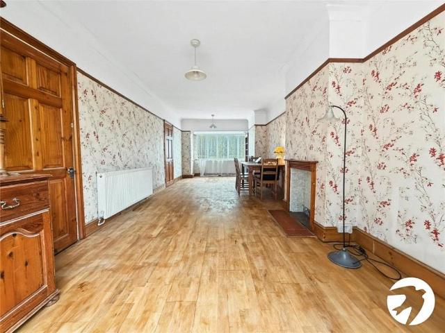 2 bedroom semi detached house to rent