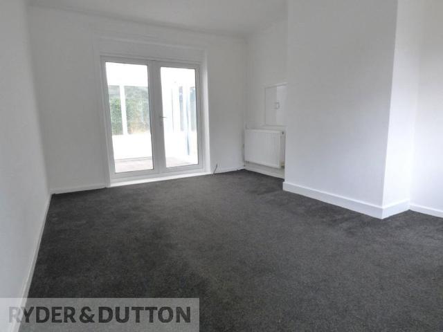 2 bedroom semi detached house to rent