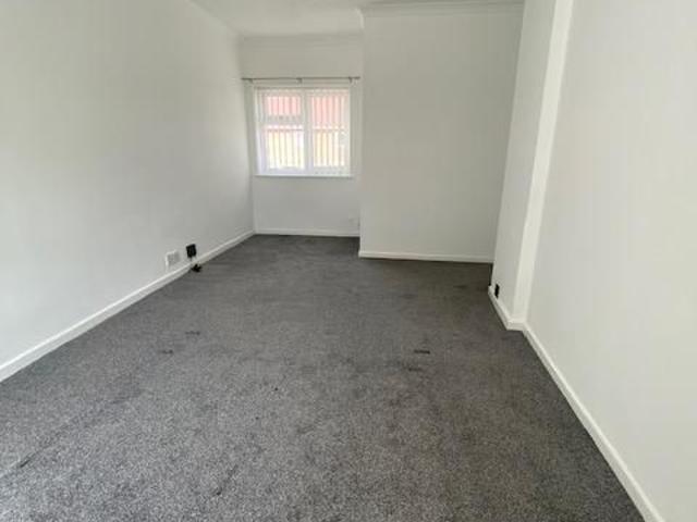 2 bedroom semi detached house to rent
