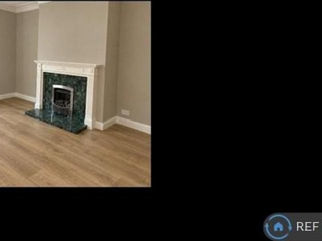 2 bedroom semi detached house to rent