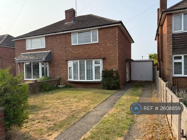 2 bedroom semi detached house to rent