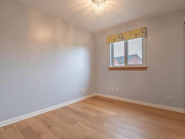 2 bedroom semi detached house to rent
